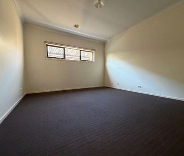 FOUR BEDROOM HOME - Photo 6