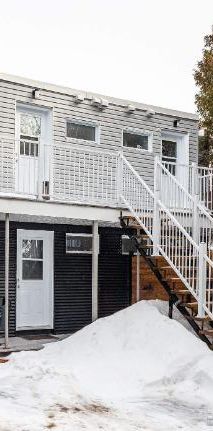 Rénové 100% avec terrasse privé et internet - Photo 2