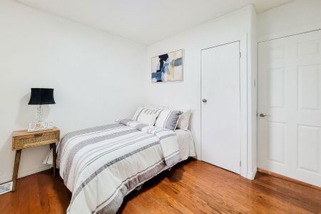 For Lease - 117 Harmony Avenue, Hamilton, Ontario - Photo 2