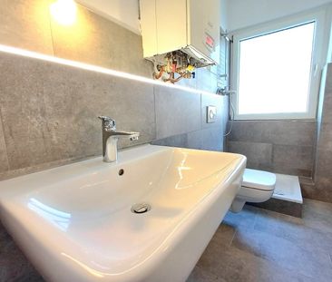 Kernsaniert! 3-Zimmer-Wohnung mit Balkon - Photo 3