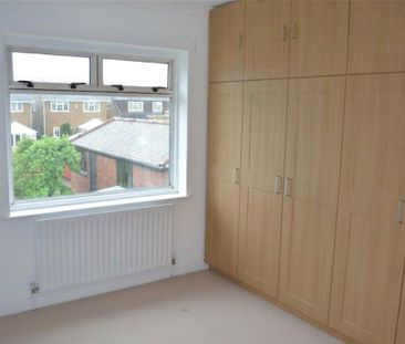 3 bedroom semi-detached house to rent - Photo 3