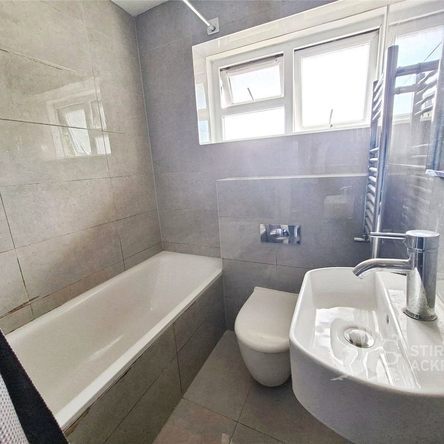 Clarence Avenue, London, SW4 8JR - Photo 1