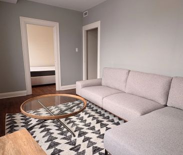 64 Simcoe Street N ##1 - Photo 3