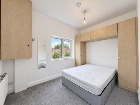 1 bedroom flat to rent - Photo 5