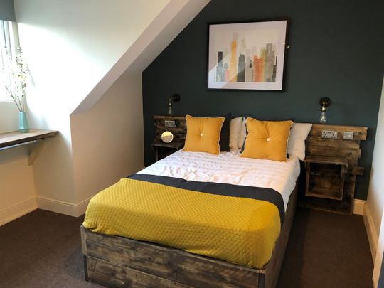 Welbeck Road Room 1 - Photo 1