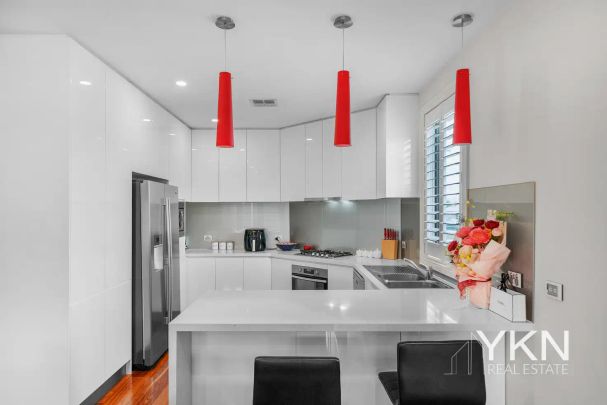 “Character With A Modern Twist Kingsville!” - Photo 1