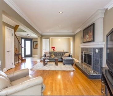 For Lease - 5291 Thornwood Drive, Mississauga, Ontario - Photo 3