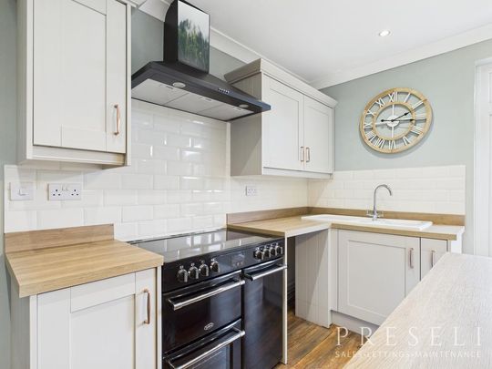 3 bedroom detached house to rent - Photo 1