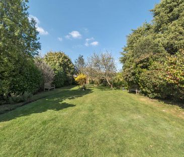 4 bedroom detached house to rent - Photo 6