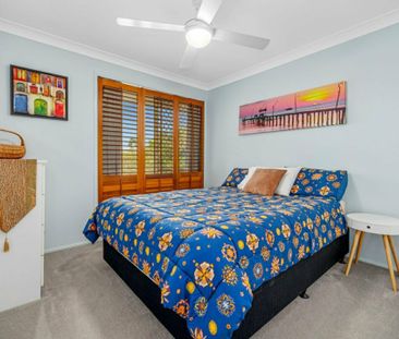 3 Bedroom Townhouse - Photo 3
