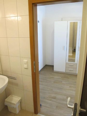 Helles, modern möbliertes Appartement in zentrumsnaher Lage Augsburgs - Photo 3