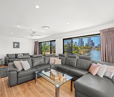 22 Maureen Court, Broadbeach Waters QLD 4218 - House For Rent | Domain - Photo 5