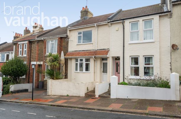 4 bedroom terraced house to rent - Photo 1