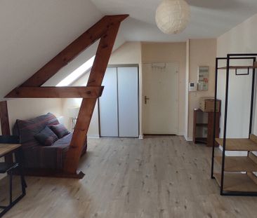 Appartement - 1 pièce - 34 m² - Argenton-sur-Creuse - Photo 2