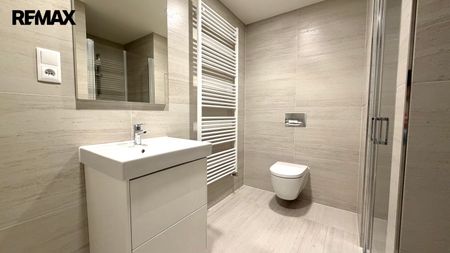 Pronájem bytu 1+kk v osobním vlastnictví 45 m², Praha 9 - Hloubětín - Photo 5