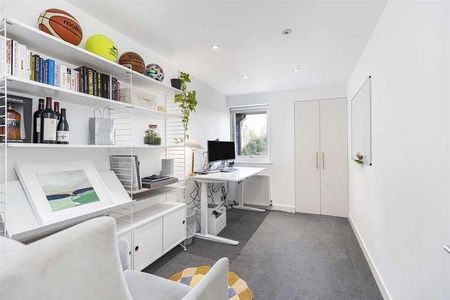 Parkhill Walk, Belsize, NW3 - Photo 5