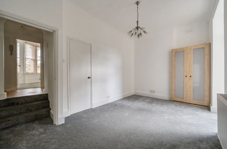 Bromley Road, London, SE6 - Photo 5