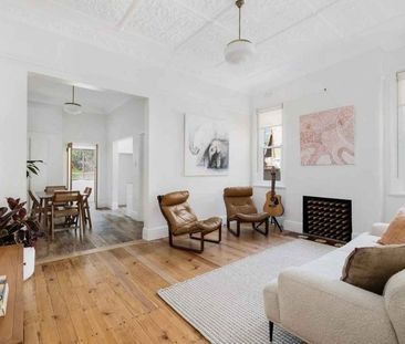 17 Jeffrey Street Canterbury - Photo 2