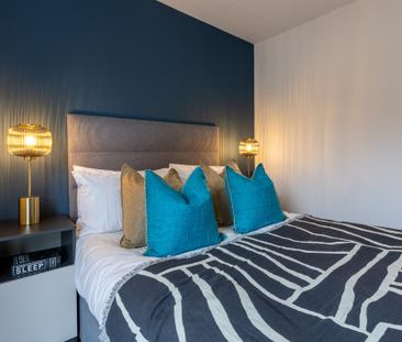 2 bedroom flat to rent - Photo 2