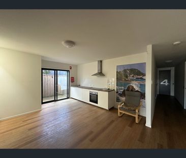 4/124 Merrijig Drive, Torquay, Vic 3228 - Photo 4