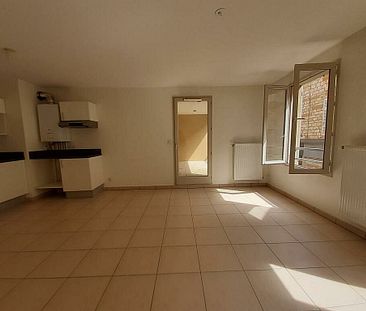 ML - Appartement Type 3 - CHAZAY D'AZERGUES - Photo 2