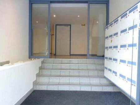 Cozy 2 bedroom appartment near University area - Photo 3