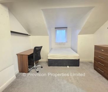 8 Bedroom Houses in Woodhouse - Photo 3