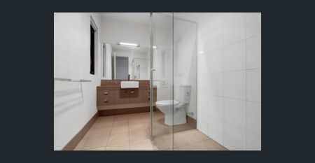 Spacious 2-bedroom apartment! - Photo 4