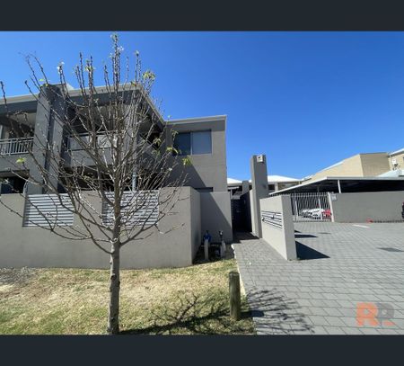 20/8 Blackburn Street, Maddington, WA 6109 - Photo 2