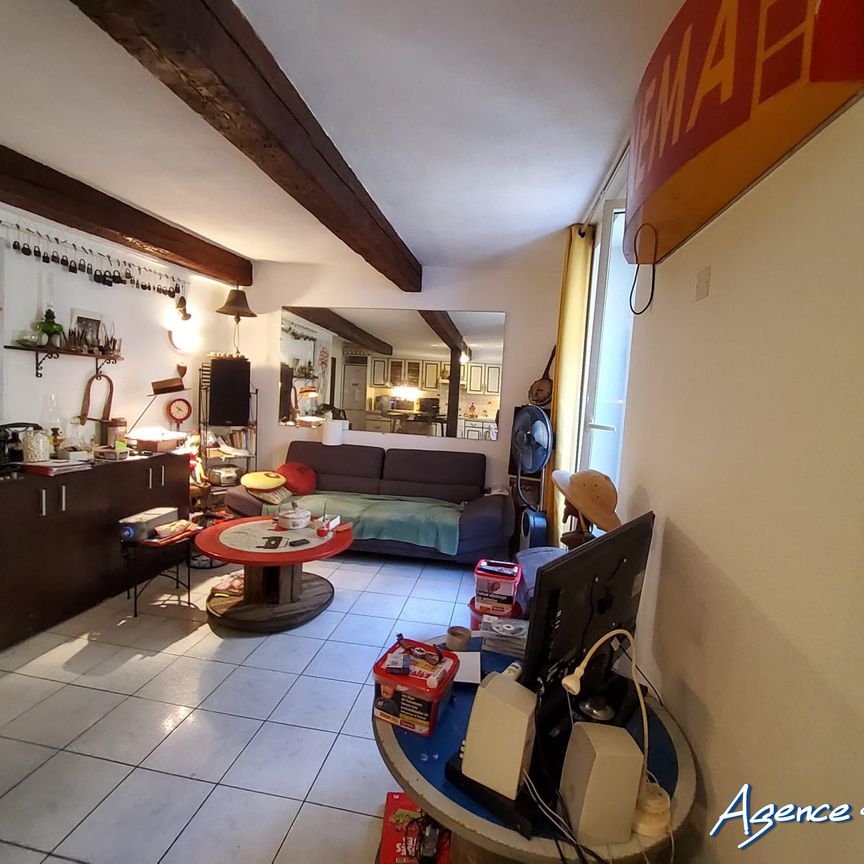 Location Appartement 1 pièce 38m² NARBONNE 11100 - Photo 1