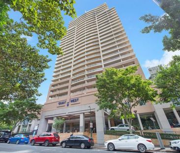 Spectacular Riverfront Living at Quay West - Fully Furnished with U... - Photo 3