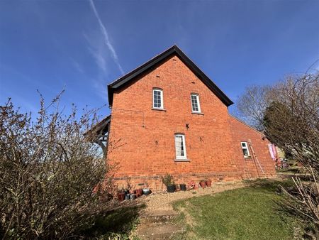 Bank Cottage, Coton - Photo 2