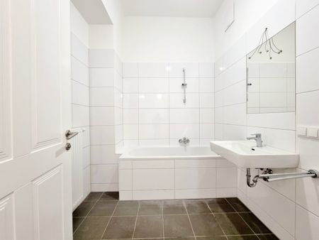 Charmante 2-Zimmer-Altbauwohnung mit Lift - Foto 4