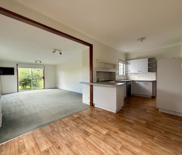 8 Jasmine Street, Bell Park - Photo 6