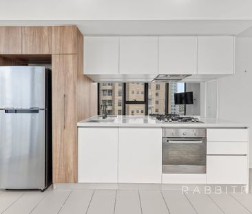 Stylish 1-Bedroom Apartment in the Heart of South Yarra - Unfurnished - Photo 5