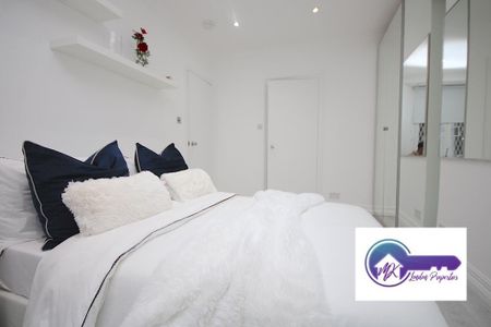 1 Bedroom Room in Flat Share To Rent - Photo 4