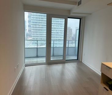 For Lease - 448 Burnhamthorpe Road Unit# 1105, Mississauga, Ontario - Photo 4