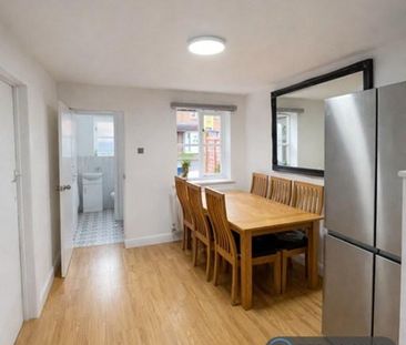 3 bedroom terraced house to rent - Photo 3