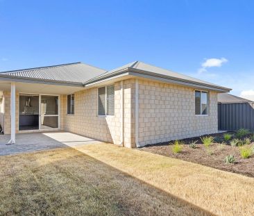 17 Kelston Approach, Lakelands. - Photo 1