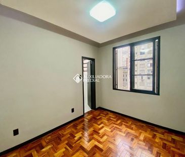 Apartamento com 1 quarto e 23m² para alugar em Centro Histórico, Po... - Foto 4