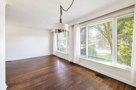 For Lease - 26 Paragon Road Unit# Main, Toronto, Ontario - Photo 5