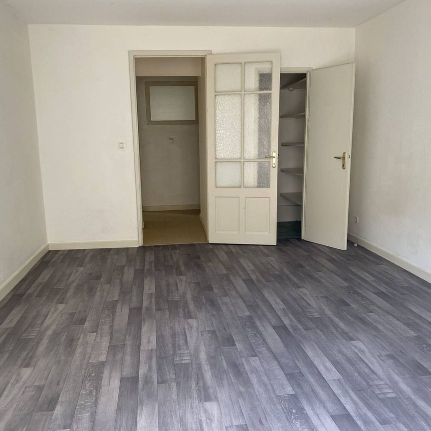 Location appartement 3 pièces 80.9 m² à Vals-les-Bains (07600) - Photo 1