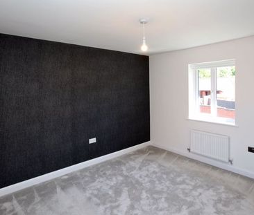 Lavender Close, Lawley, Telford - Photo 2