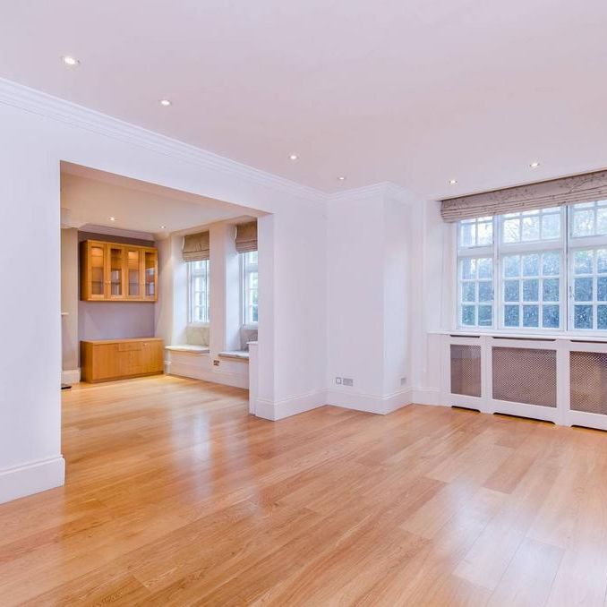 4 bedroom flat to rent - Photo 1