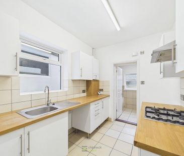 3 bedroom terraced house to rent - Photo 6