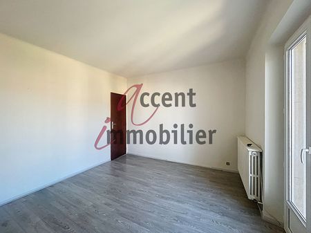 Appartement T4 avec jardin et piscine, - Photo 4