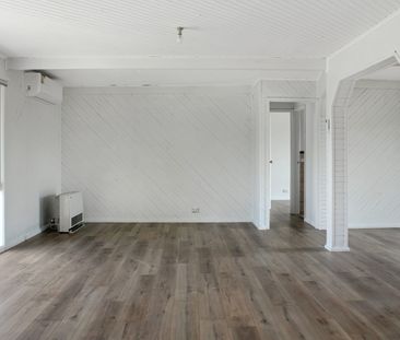 17 Amanda Avenue, Corio, Vic 3214 - Photo 3