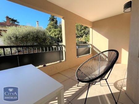Location Appartement 2 pièces 39m² VILLENEUVE LES AVIGNON 30400 - Photo 3