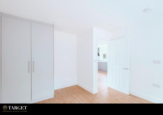 2 bedroom house to rent - Photo 1