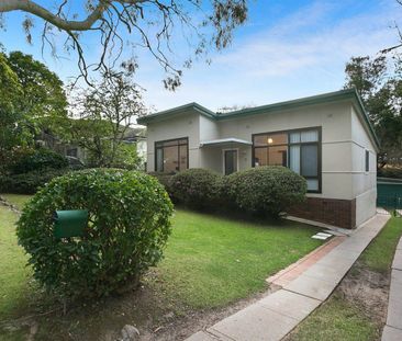 Sunlit home in peaceful cul-de-sac - Photo 5
